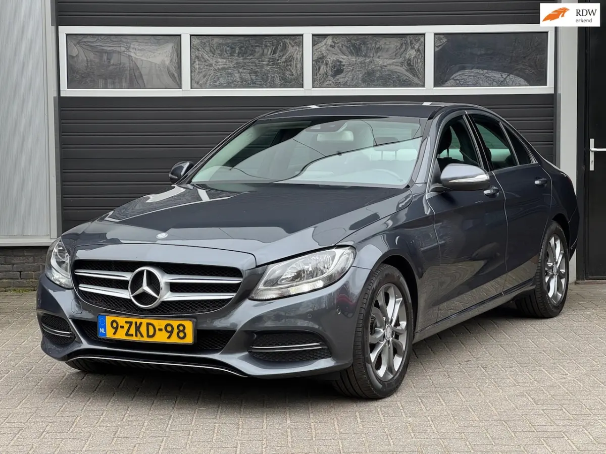 Mercedes-Benz C-klasse 2014 Benzine Automatisch leasen