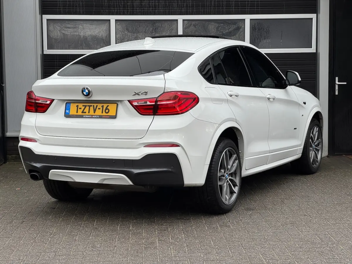 XDrive20i M Sport High Executive Xenon, Schuif/kantel dak, navi, Cruise, NAP
