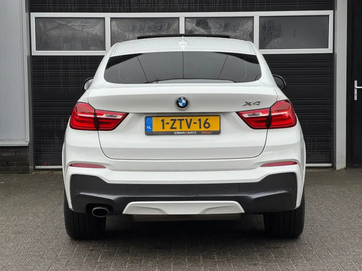 XDrive20i M Sport High Executive Xenon, Schuif/kantel dak, navi, Cruise, NAP