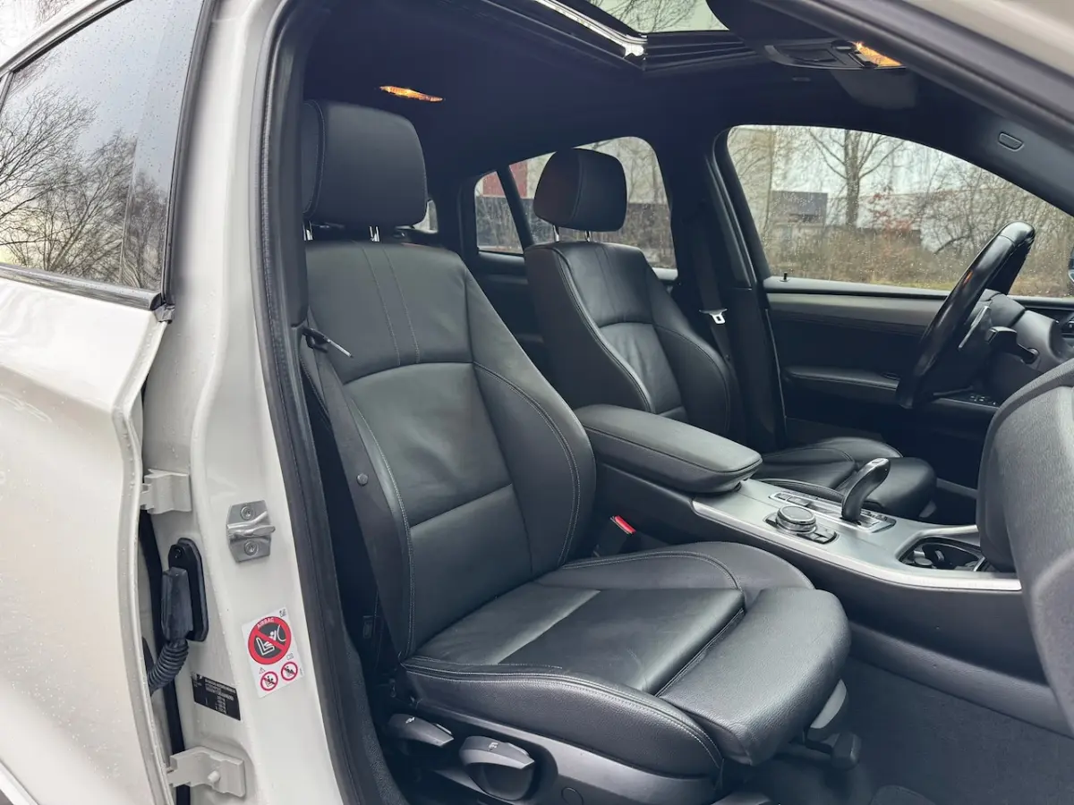 XDrive20i M Sport High Executive Xenon, Schuif/kantel dak, navi, Cruise, NAP