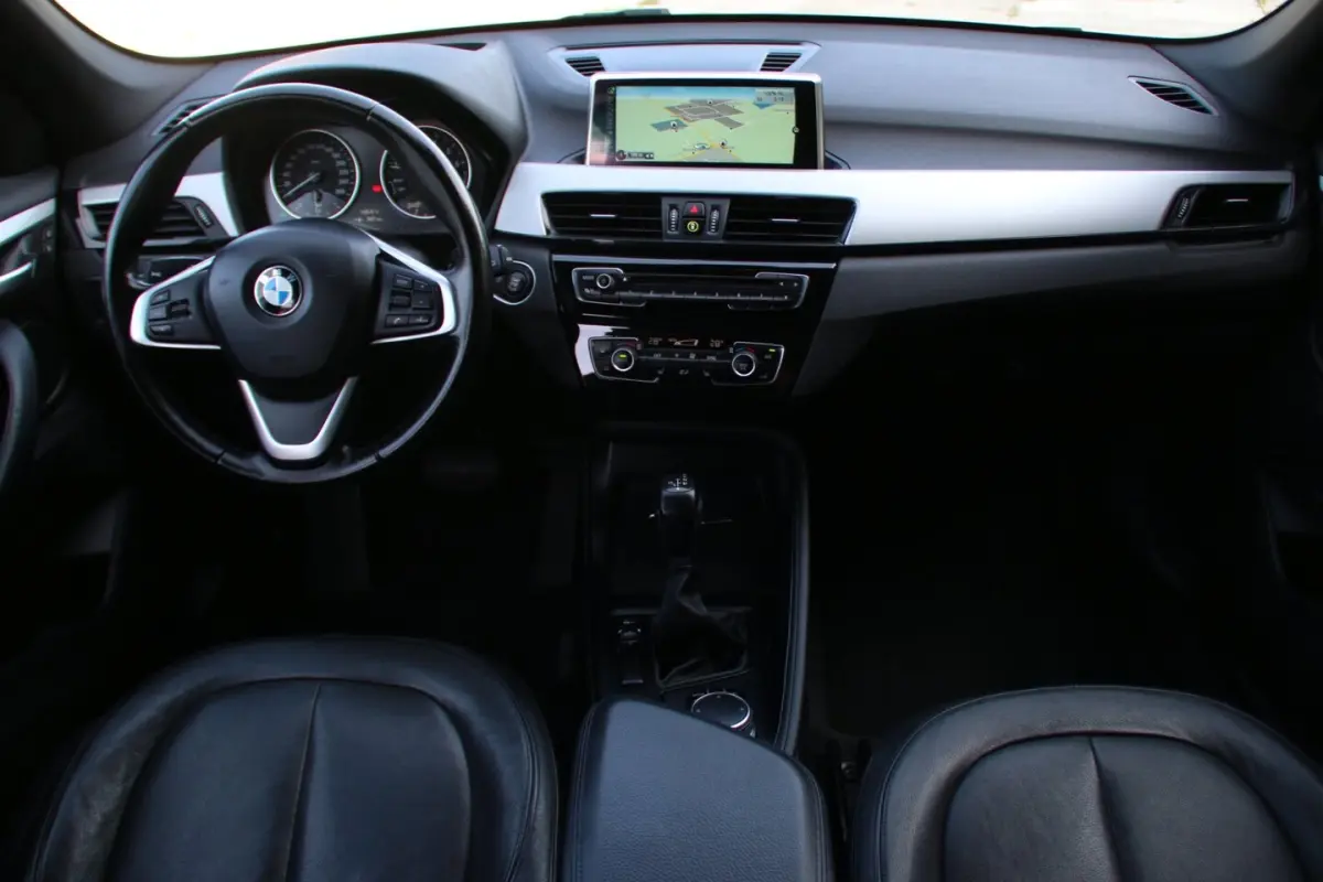 SDrive20i Centennial High Executive LEDER AUTOMAAT