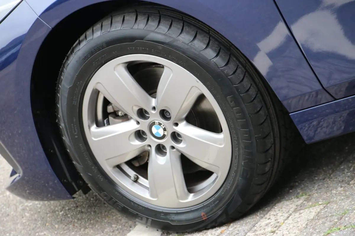 118i High Executive Edition DEALER OND. NL-AUTO NAP