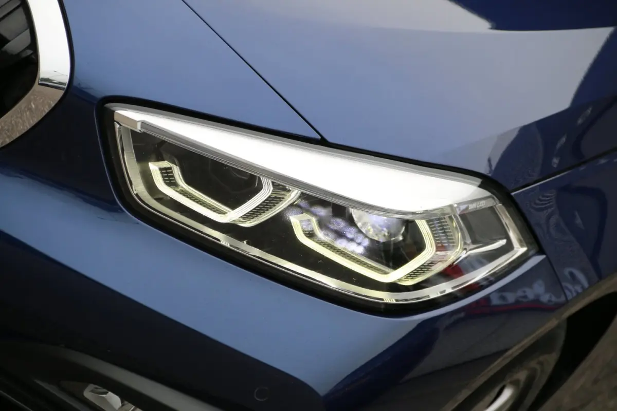 118i High Executive Edition DEALER OND. NL-AUTO NAP