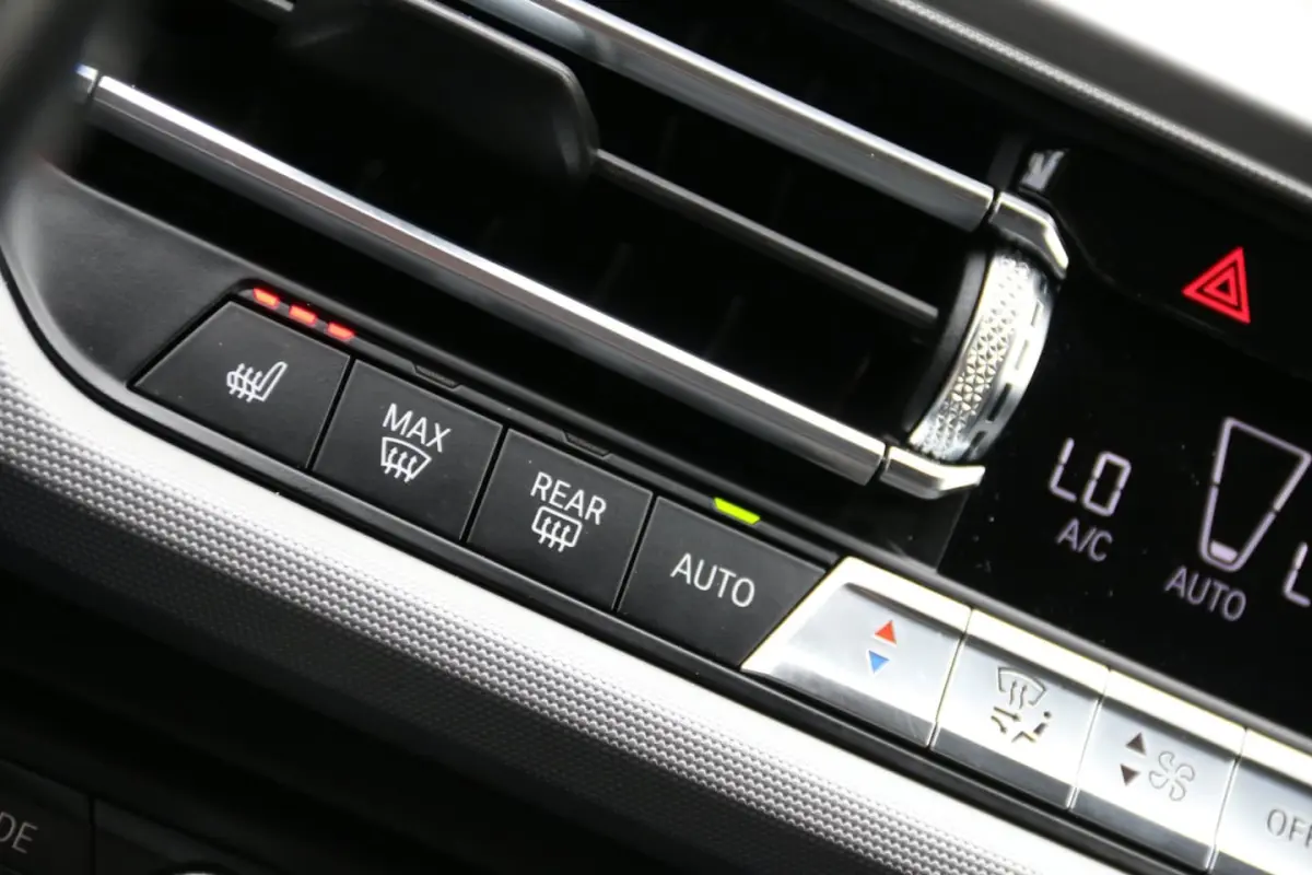 118i High Executive Edition DEALER OND. NL-AUTO NAP