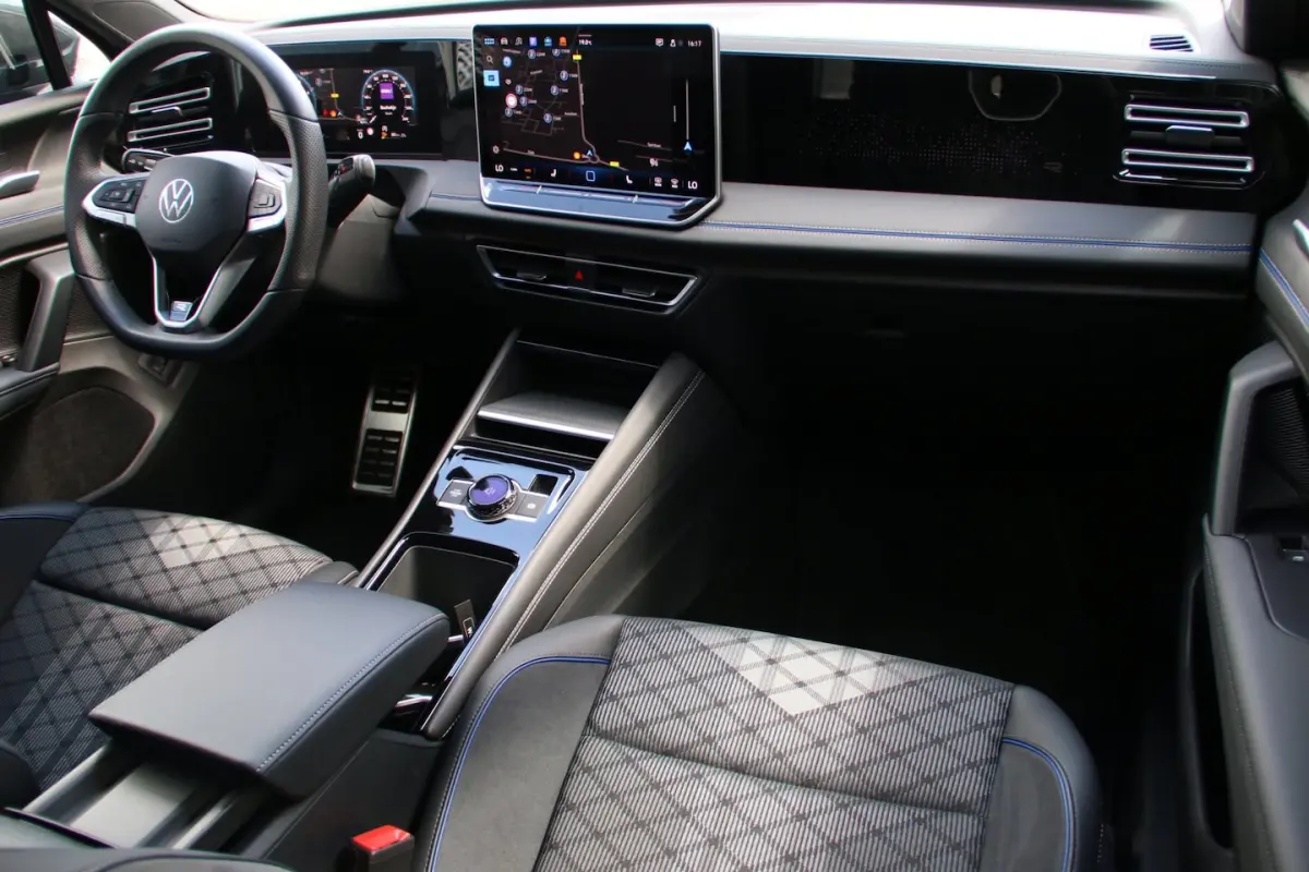1.5 eTSI R-Line Edition