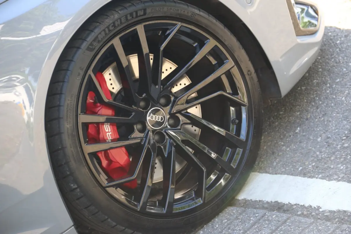 2.9 TFSI RS 4 quattro DEALER OND. B&O PANO-DAK BTW-AUTO