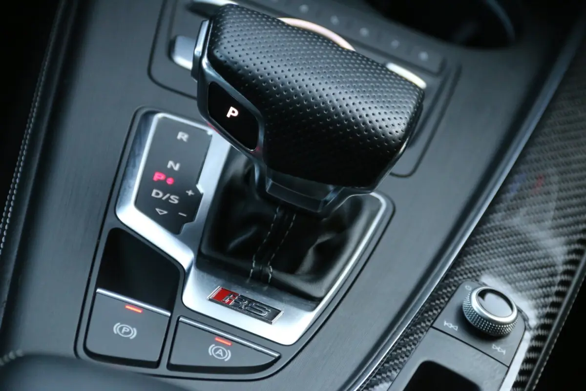 2.9 TFSI RS 4 quattro DEALER OND. B&O PANO-DAK BTW-AUTO