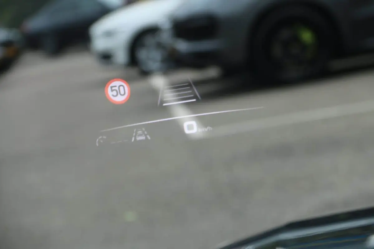2.9 4 E-Hybrid PANO-DAK SOFT CLOSE VOL