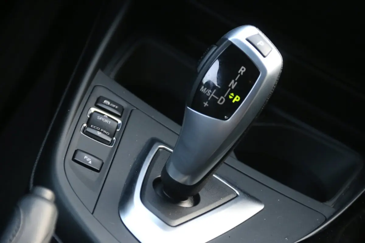 118i Centennial Executive AUTOMAAT NL-AUTO NAP