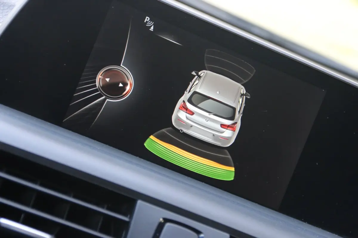 118i Centennial Executive AUTOMAAT NL-AUTO NAP