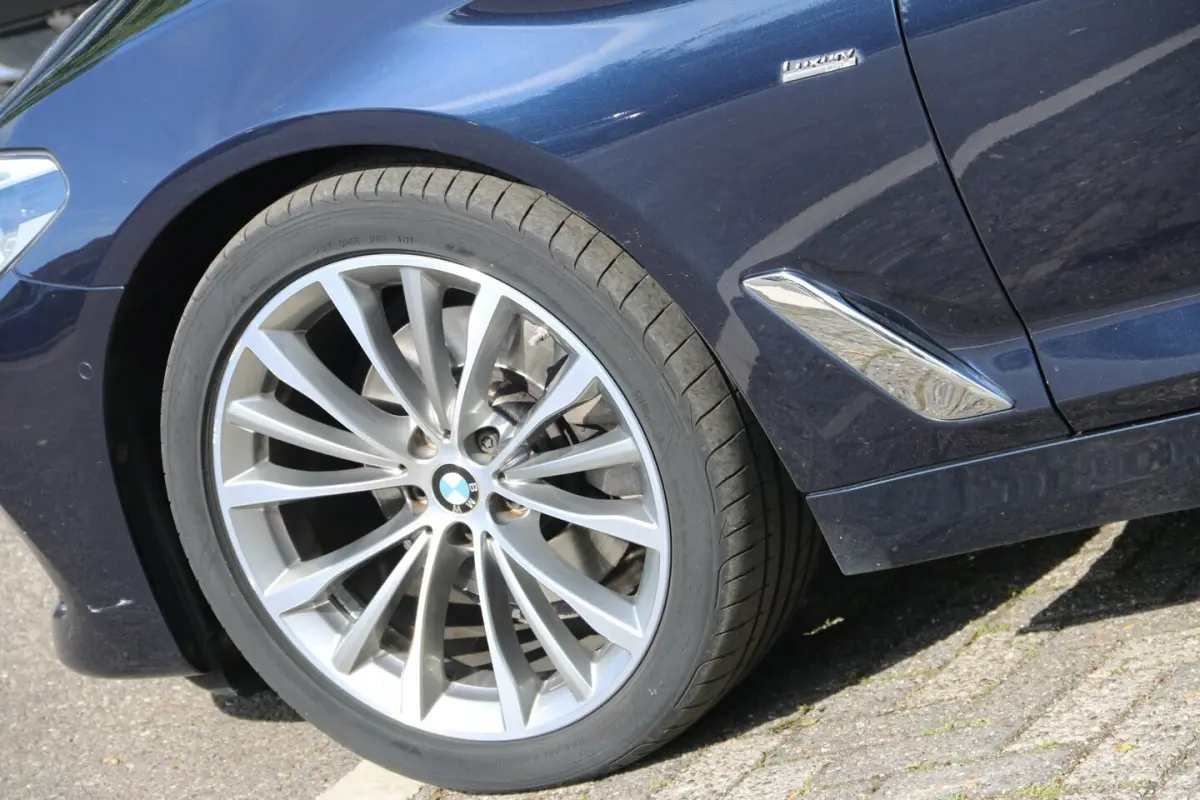 520d High Executive EXPORT PRICE