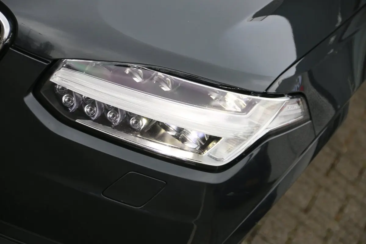 2.0 T8 Twin Engine AWD R-Design PANO-DAK NL-AUTO NAP