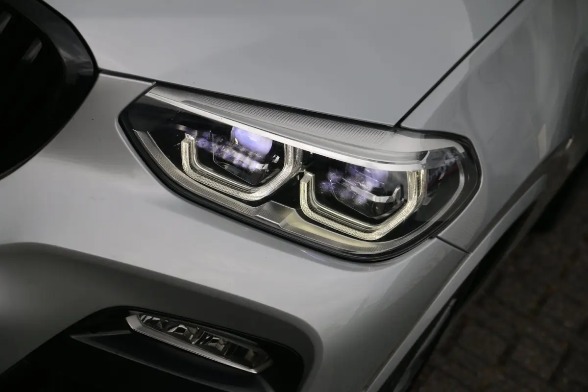 SDrive20i Launch Edition High Executive M-PAKKET PANO