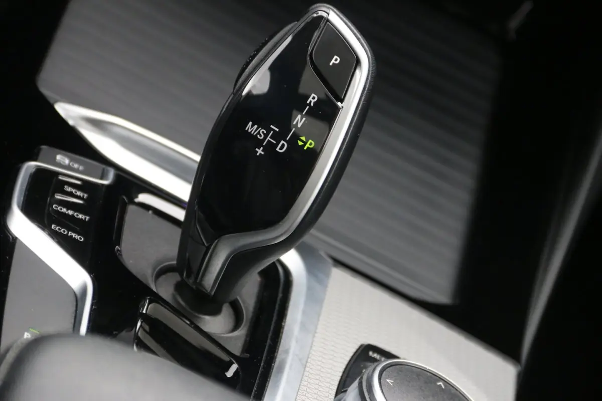 SDrive20i Launch Edition High Executive M-PAKKET PANO