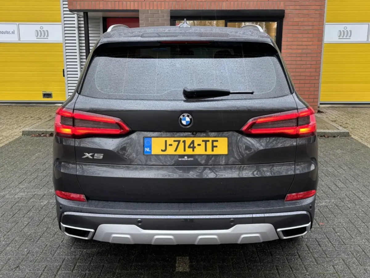 xDrive30d High Executive Panorama Laser Head-Up 20''