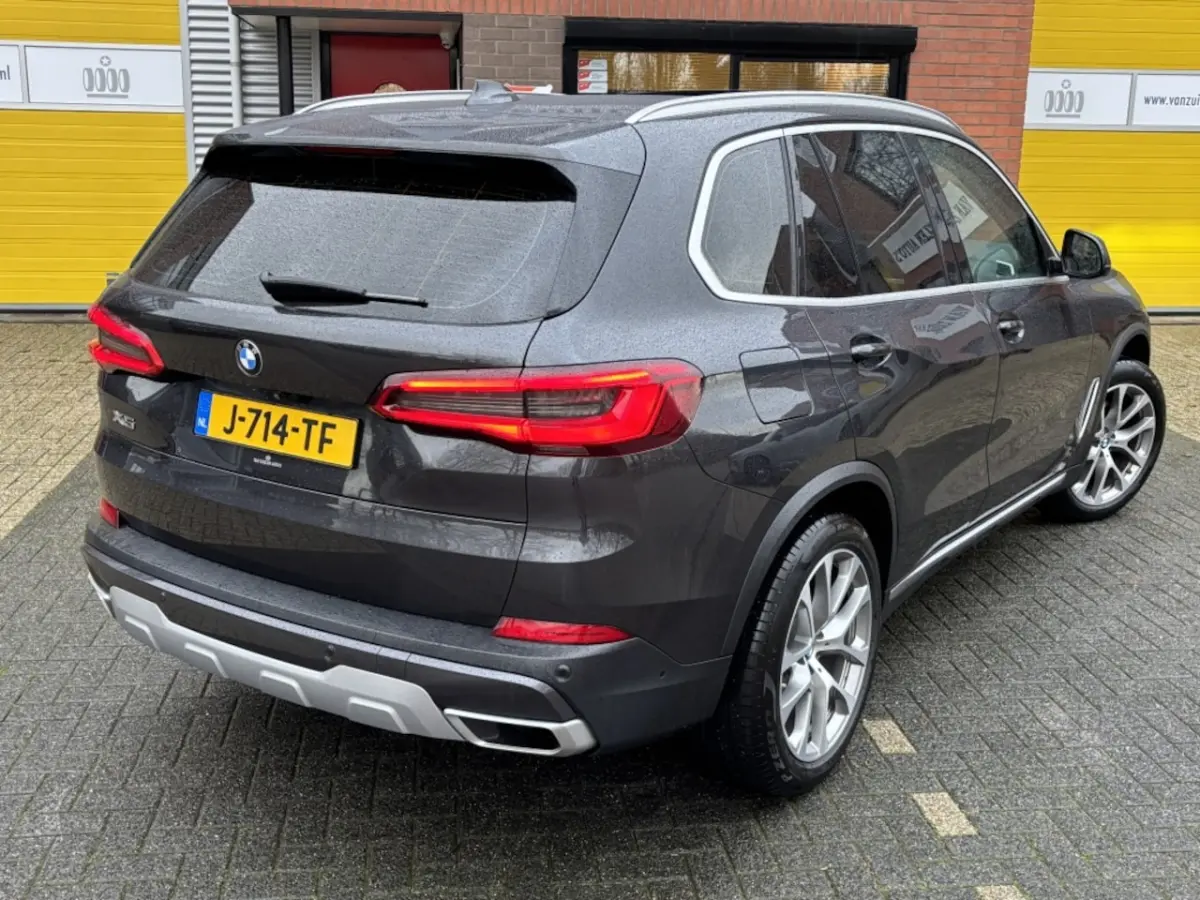 xDrive30d High Executive Panorama Laser Head-Up 20''