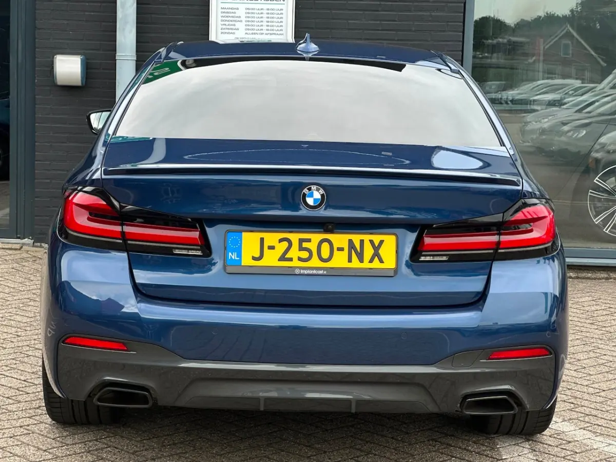 530i High Executive Edition/PANO-DAK/CARPLAY/CAMERA/NL-AUTO NAP