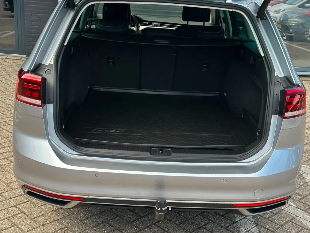 1.5 TSI Elegance Business R/150 PK/CAMERA/APP-CONNECT/NETTE STAAT