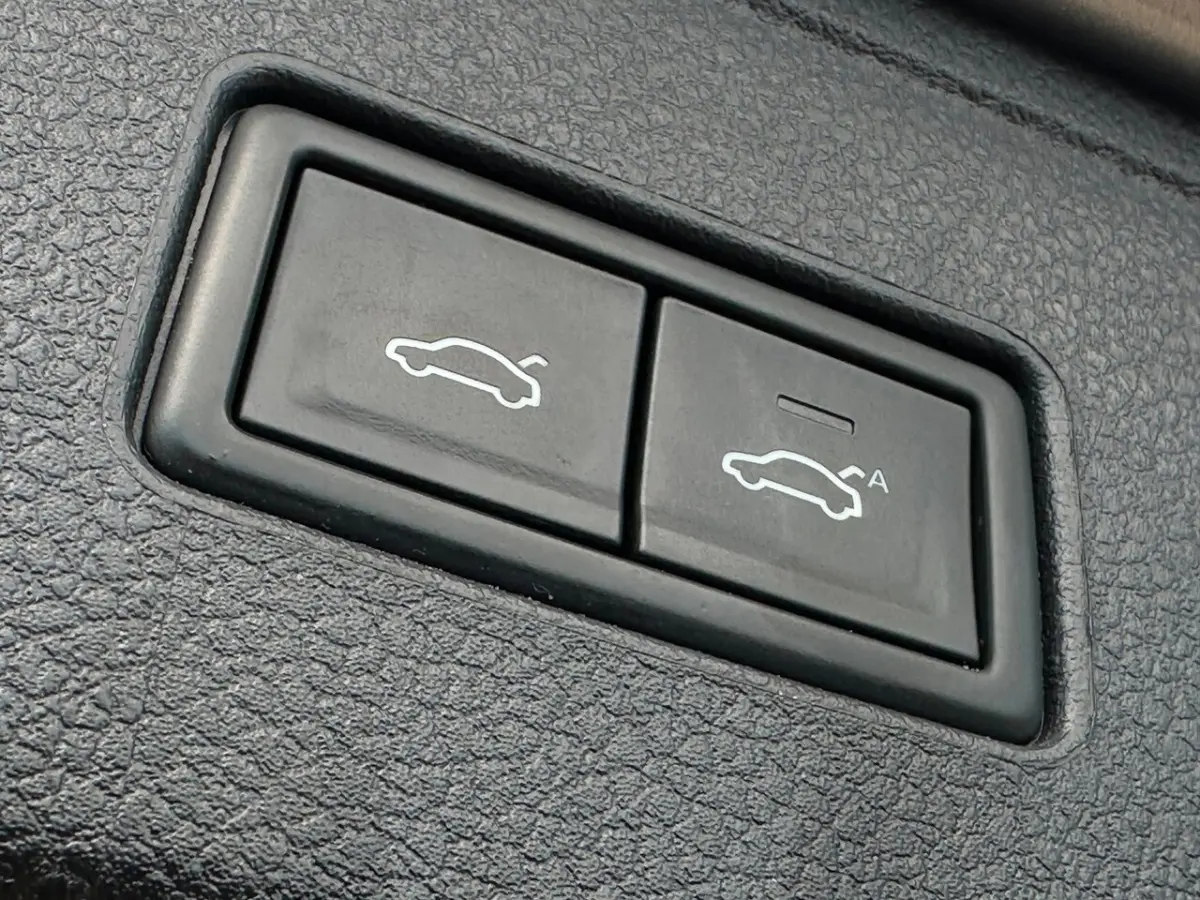 1.5 TSI Elegance Business R/150 PK/CAMERA/APP-CONNECT/NETTE STAAT