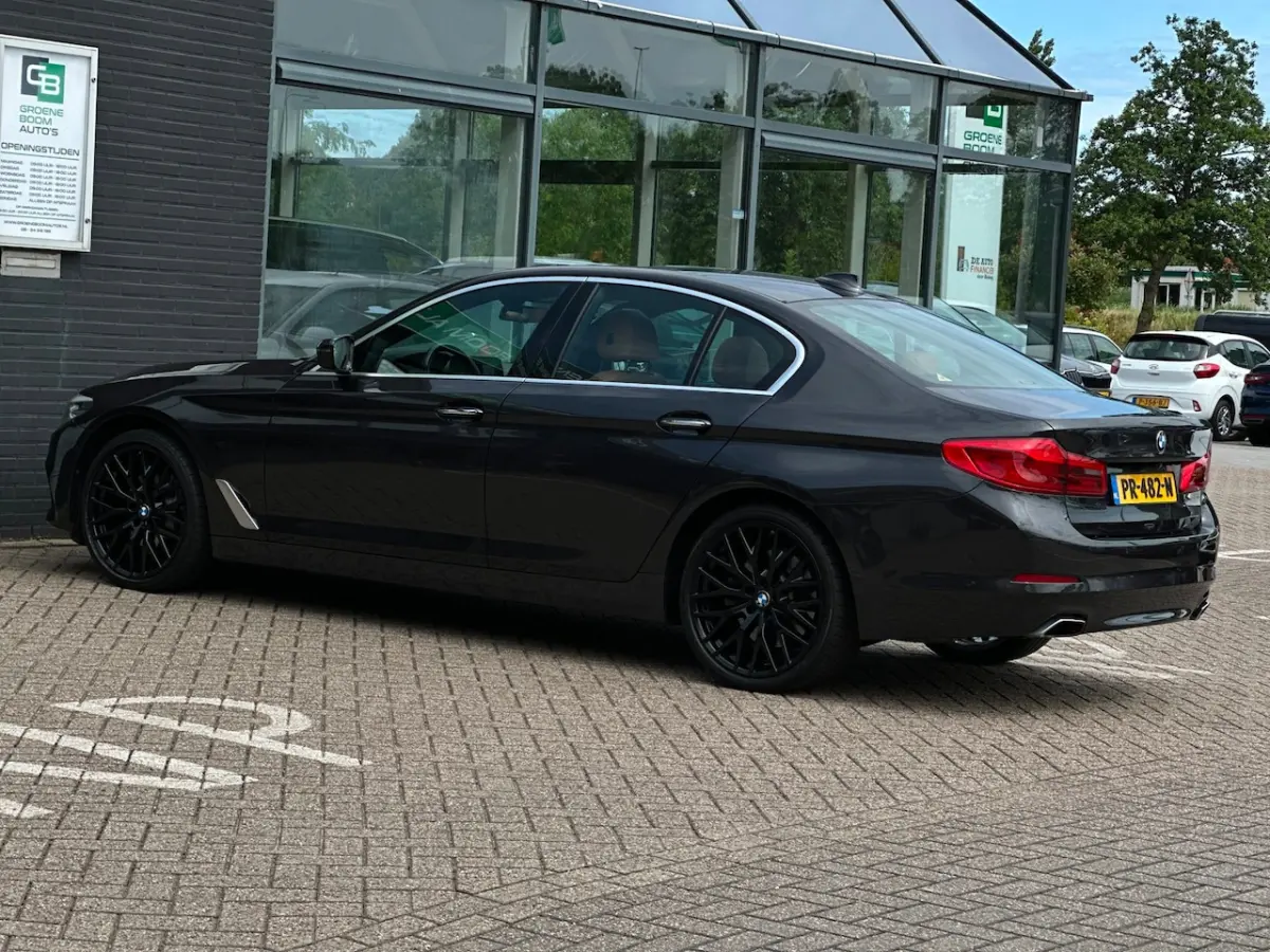 540i Executive/2E EIG/CAMERA/LEDER/NAVI/NL-AUTO NAP