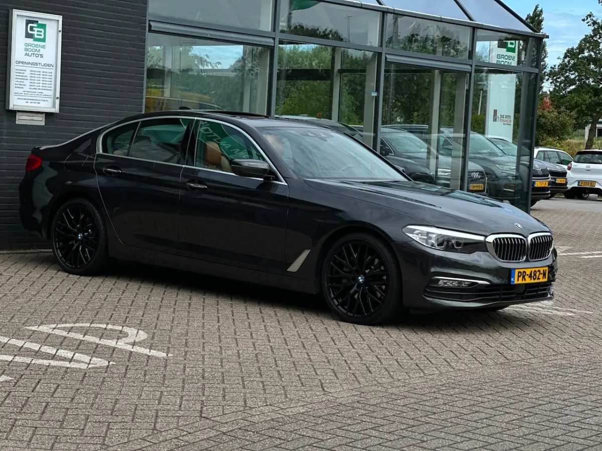 540i Executive/2E EIG/CAMERA/LEDER/NAVI/NL-AUTO NAP