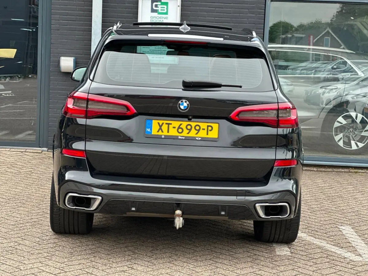 XDrive40i High Executive/PANO/CAMERA/M-PAKKET/NL-AUTO NAP