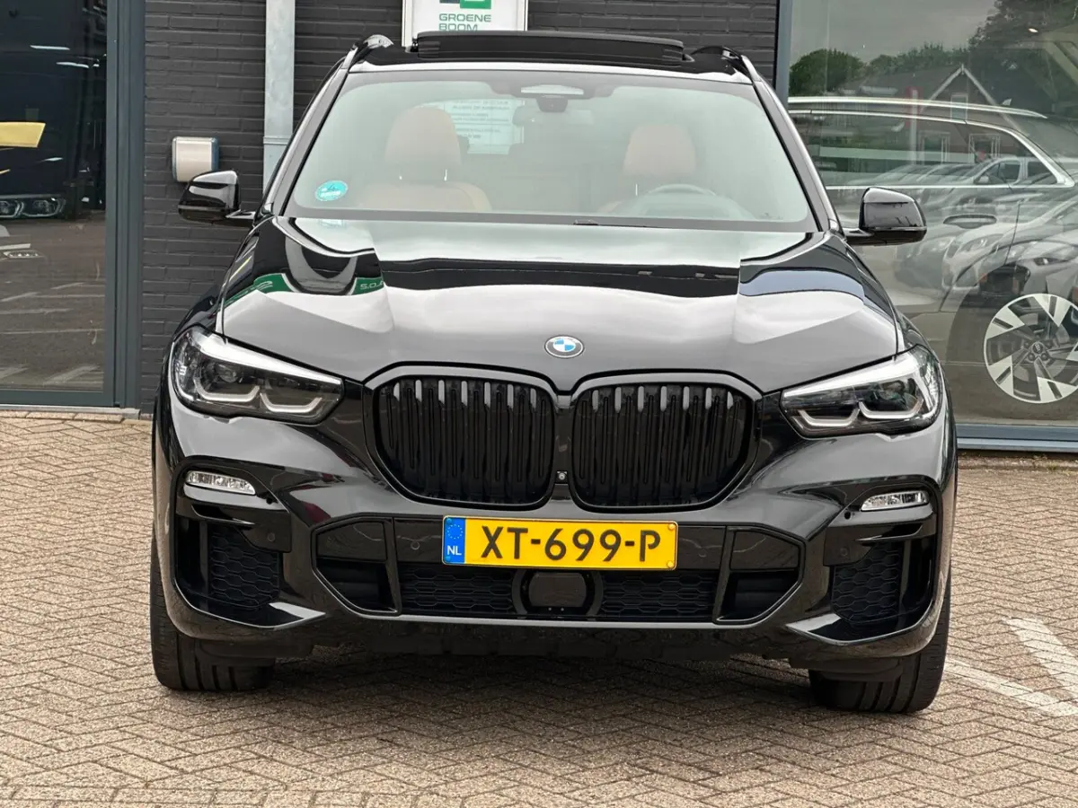 XDrive40i High Executive/PANO/CAMERA/M-PAKKET/NL-AUTO NAP