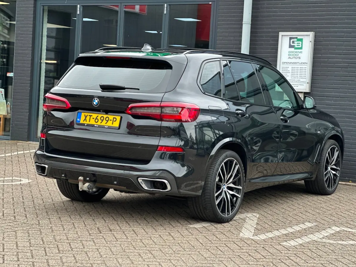 XDrive40i High Executive/PANO/CAMERA/M-PAKKET/NL-AUTO NAP