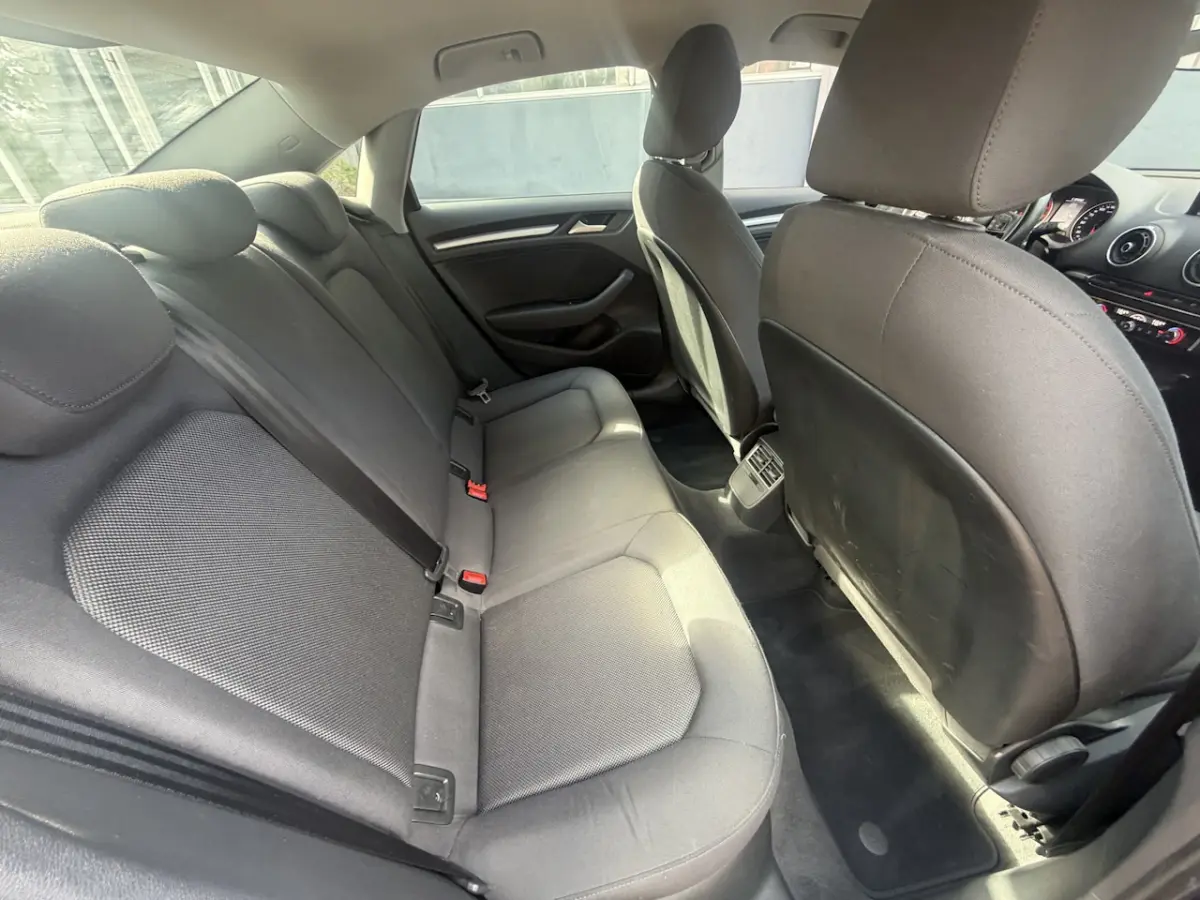1.0 TFSI Design Pro Line Bj 2017 Navi, Cruise, Clima, Camera 116PK Dealer onderhouden