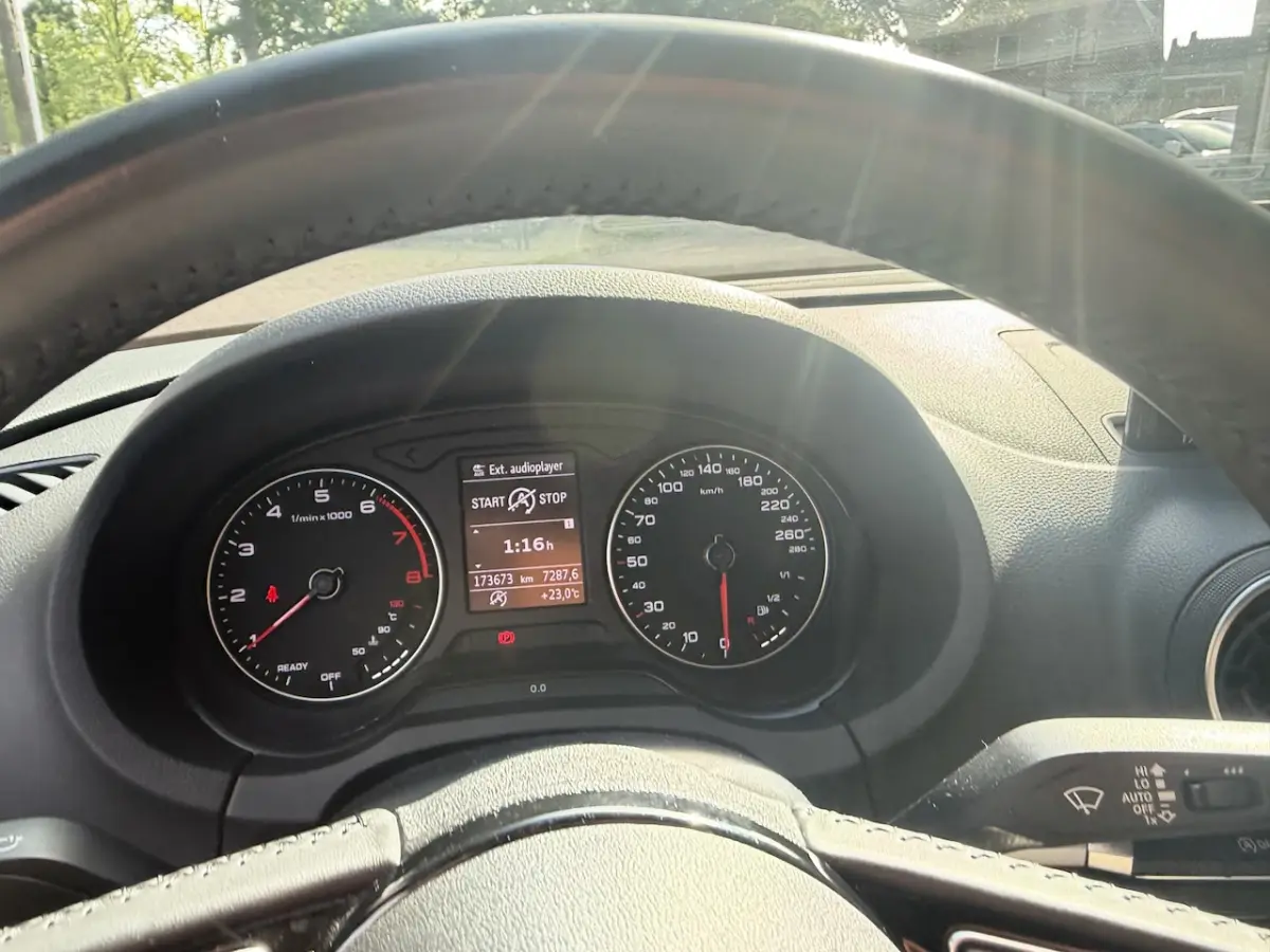 1.0 TFSI Design Pro Line Bj 2017 Navi, Cruise, Clima, Camera 116PK Dealer onderhouden