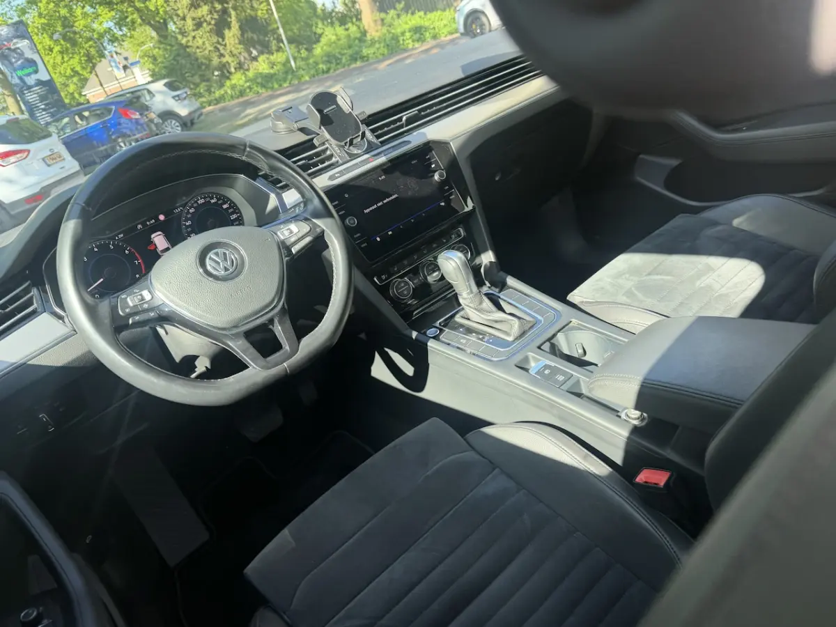 1.5 TSI Highline Business R Bj 2019 Km 81.000 Nap 2e eigenaar Vol optie