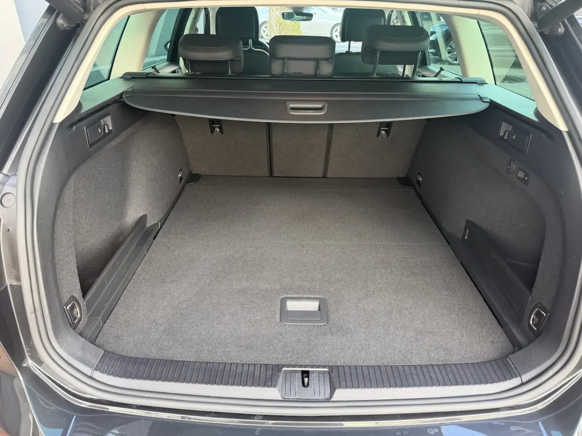 1.5 TSI Highline Business R Bj 2019 Km 81.000 Nap 2e eigenaar Vol optie