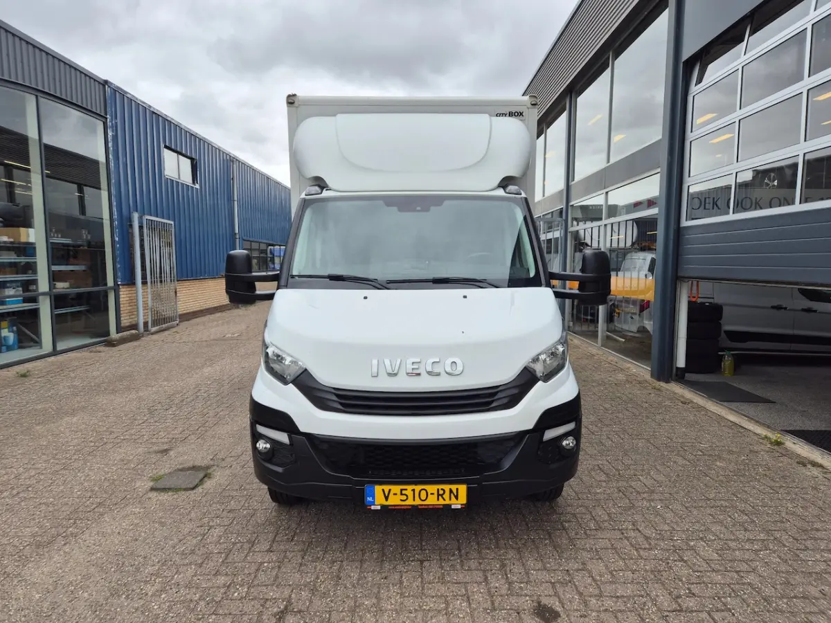 35C16 2.3D/ Navi/ Airco/ E6/ 22 KUB