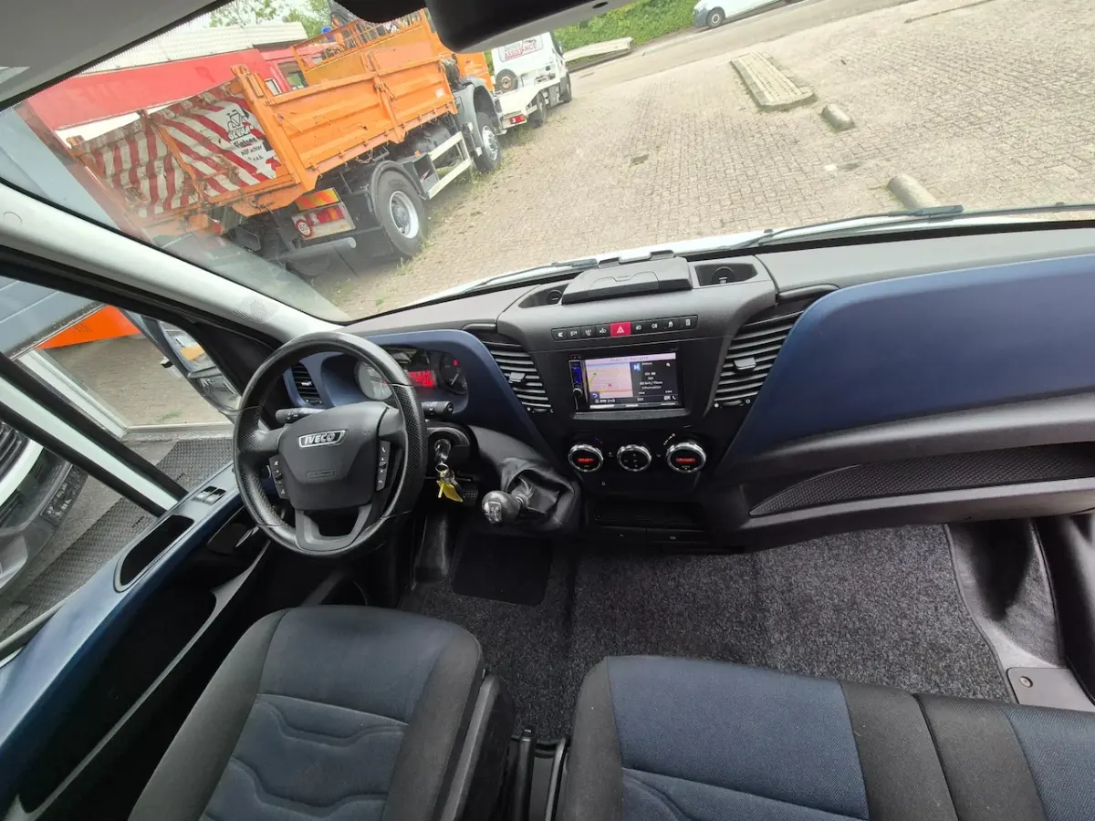 35C16 2.3D/ Navi/ Airco/ E6/ 22 KUB