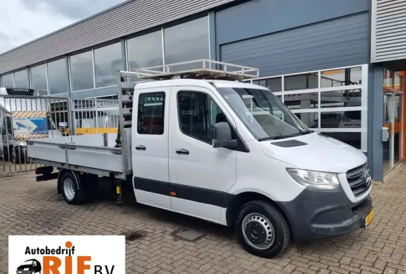 514 CDI DoKa Pritsche/ 6 Pers./ Kraan 1000kg GVW 3500 kg