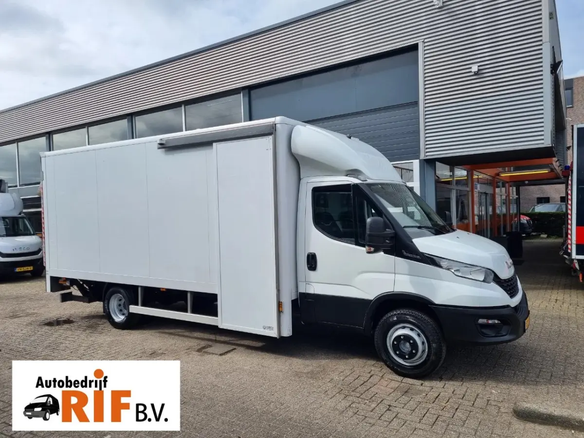 70C18 3.0D Koffer 1000kg LBW GVW 7000kg Euro 6