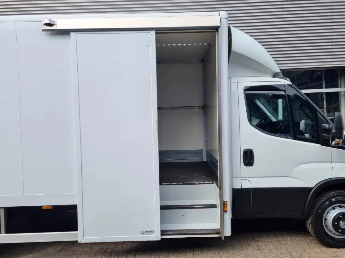 70C18 3.0D Koffer 1000kg LBW GVW 7000kg Euro 6