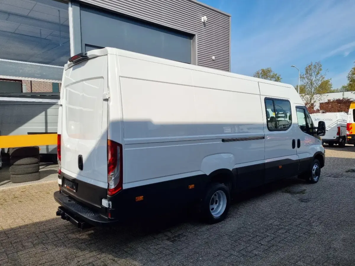 50C17/ L4H2 MAXI/ DC / 6 Zitplaatsen/ EURO 6