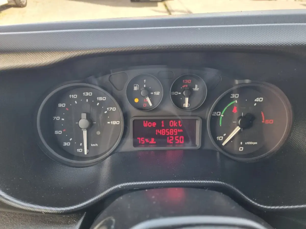 50C17/ L4H2 MAXI/ DC / 6 Zitplaatsen/ EURO 6