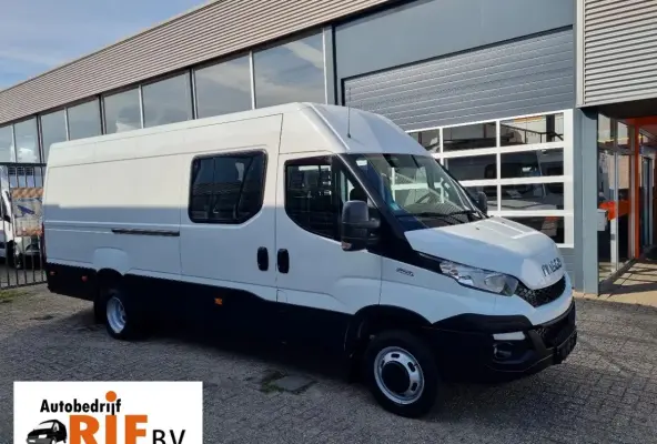 50C17/ L4H2 MAXI/ DC / 6 Zitplaatsen/ EURO 6