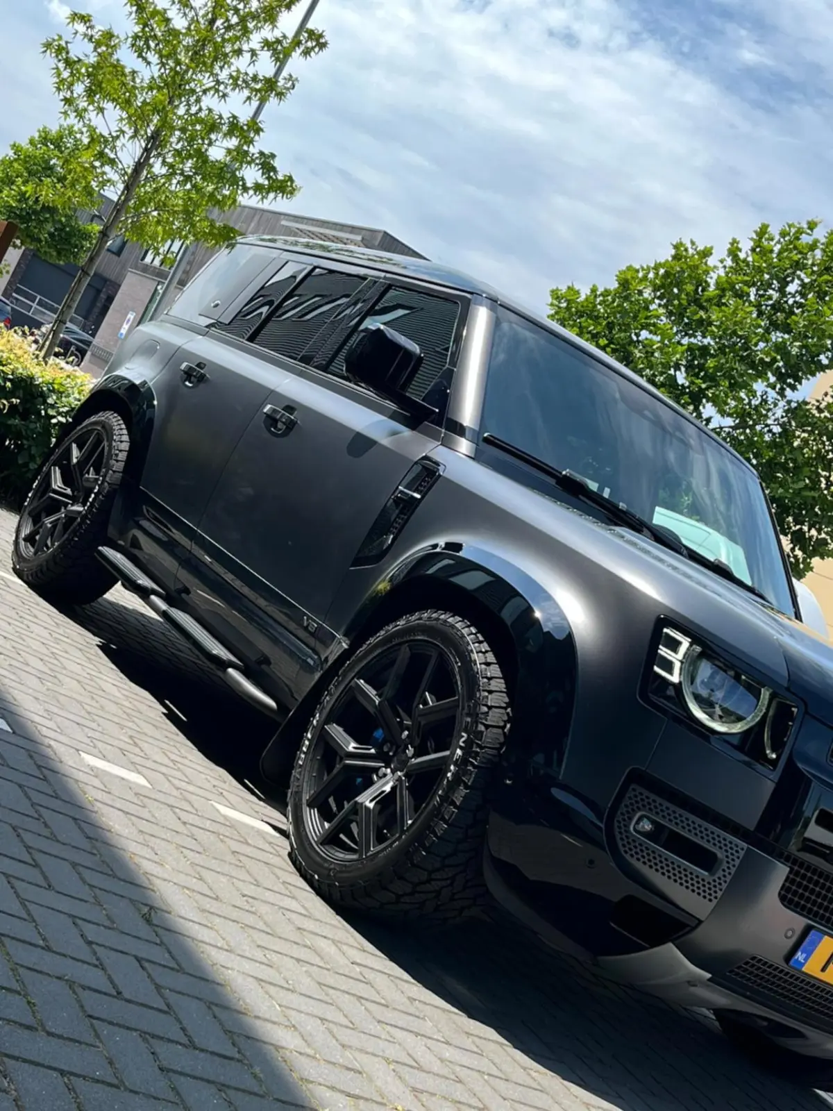110 P525 V8 Carpathian Edition | URBAN |