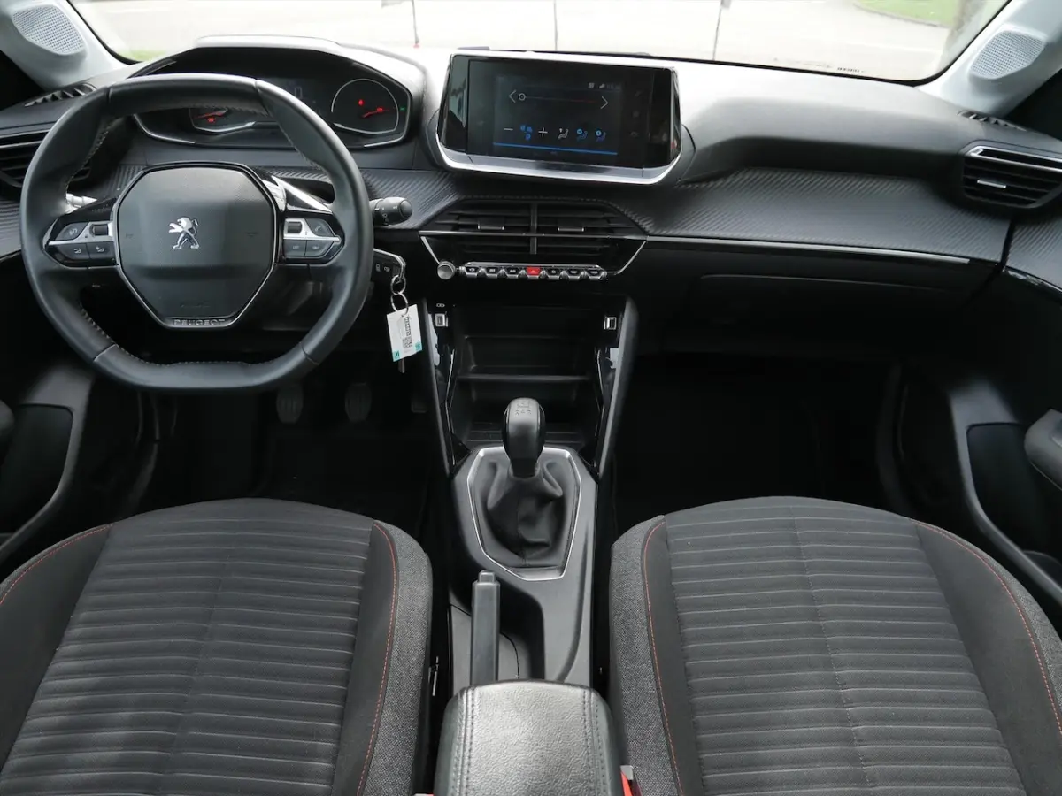 1.2 PureTech Active Pack | 3D Full Map Navigatie | Carplay |