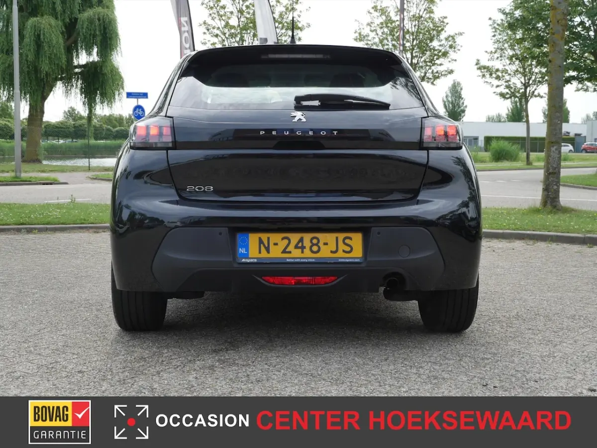 1.2 PureTech Active Pack | 3D Full Map Navigatie | Carplay |