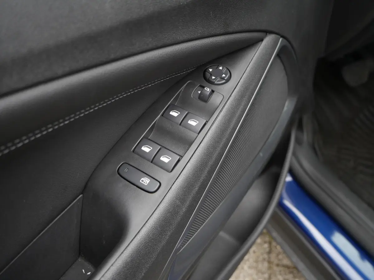 1.2 130pk Start/Stop Automaat Elegance | Camera | Carplay |