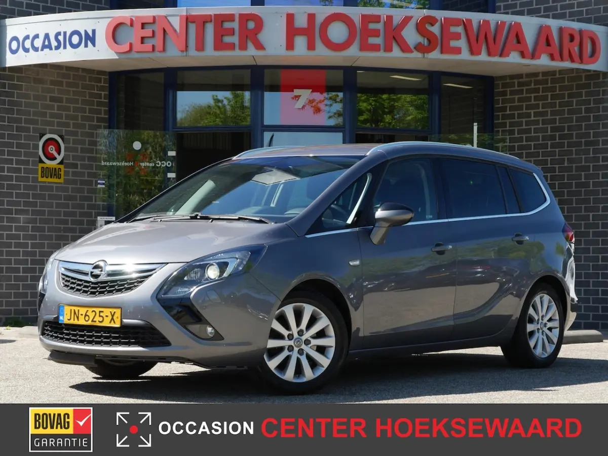 1.4T 103KW Innovation | 7 persoons | Privacy | Camera | Afn. Trekhaak |