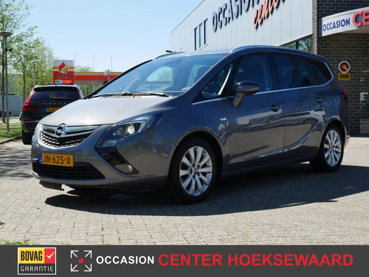 1.4T 103KW Innovation | 7 persoons | Privacy | Camera | Afn. Trekhaak |