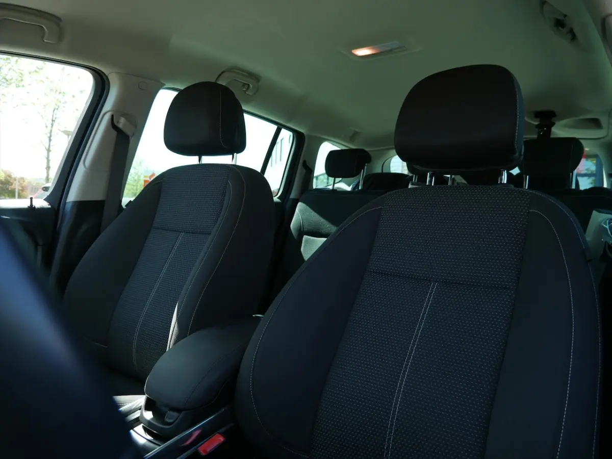 1.4T 103KW Innovation | 7 persoons | Privacy | Camera | Afn. Trekhaak |
