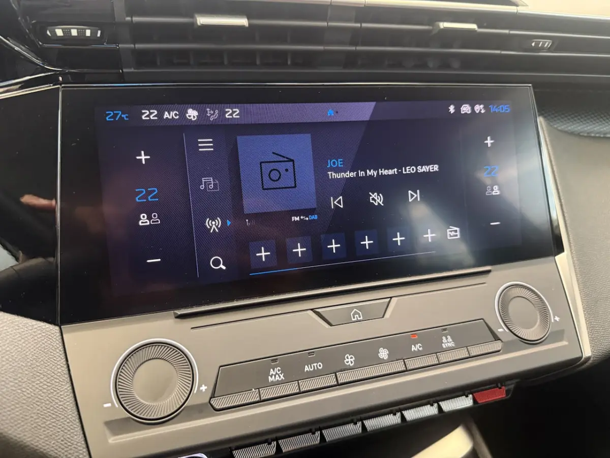 1.6 Plug-in Hybrid 180 Active Pack Business Carplay/Android Auto PDC 24 Maanden garantie*