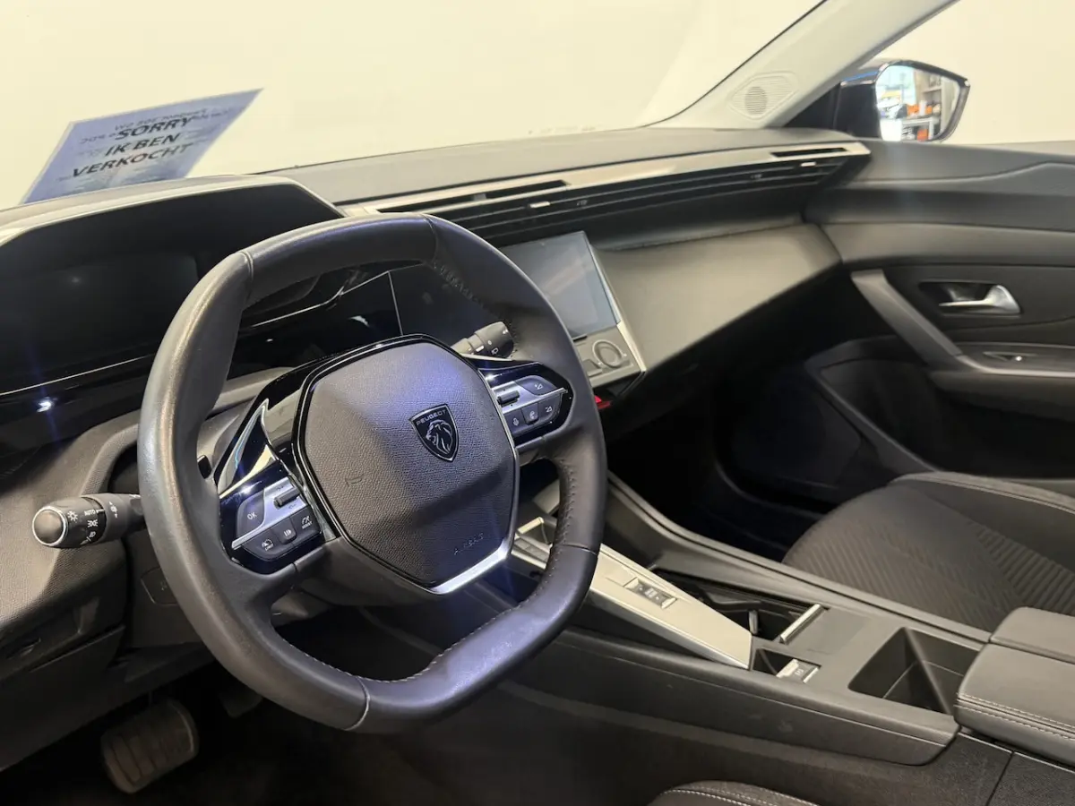 1.6 Plug-in Hybrid 180 Active Pack Business Carplay/Android Auto PDC 24 Maanden garantie*