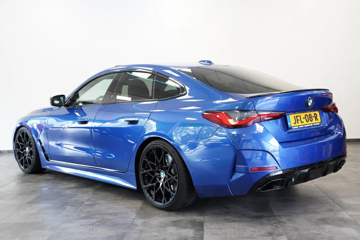 M440i xDrive High Executive ACC Opendak Wide Screen Head-up H&K Trekhaak Carbon Laser Ligh